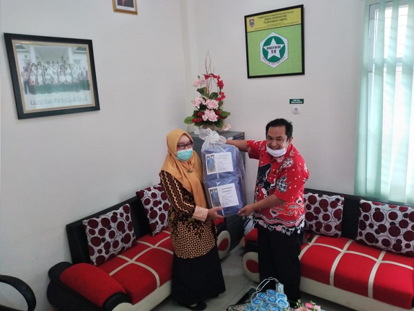 Dibantu APD, Petugas Medis Puskesmas Ampel Boyolali Tak Lagi Pakai Jas Hujan Saat Tangani Pasien