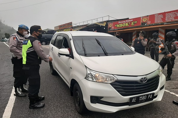 Penyekatan Arus Balik, Polresta Solo Kerja Sama Dengan Polres Karanganyar