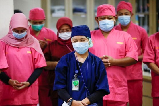 peringkat covid indonesia Nakes RSUD Wonogiri Positif Covid-19 Nakes RS UNS Solo covid-19 tanpa gejala covid-19 masyarakat sragen nakes solo tenaga kesehatan covid-19 sragen