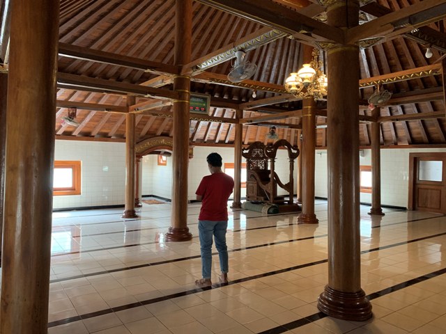 Wow Konstruksi Masjid Al Yahya Karanganyar Awet Sejak Zaman Wali Sanga