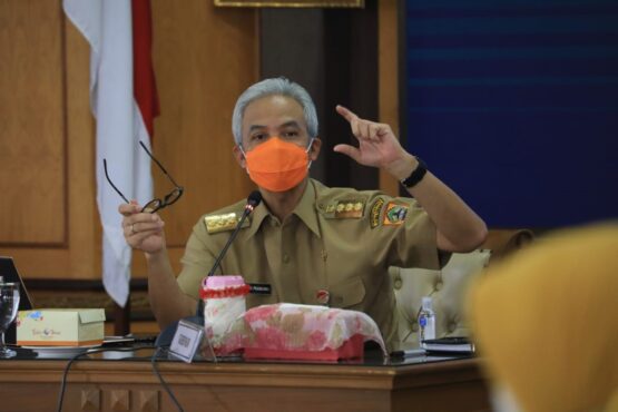 Sekolah dibuka di Jateng