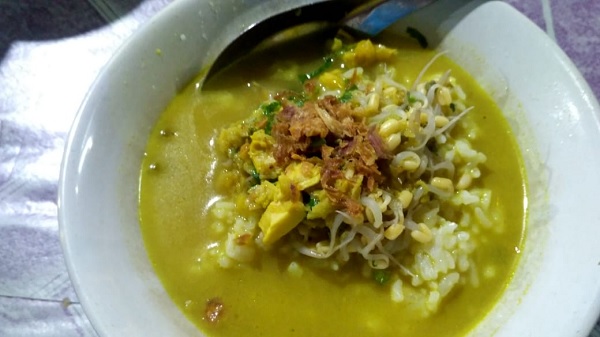 Gurihnya Kare Mbah Setu, Kuliner Legendaris di Karanganyar