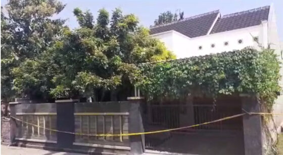 pelaku membunuh sebuah keluarga di Tray Sukoharjo