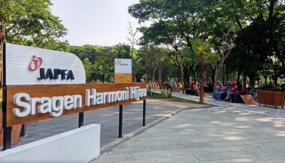 Hutan kota yang tadinya terabaikan dan banyak serasah daun kini menjadi pusat olah raga warga di Sragen, (Tri Rahayu / Solopos)