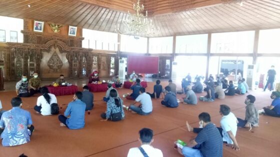 pekerja seni sragen