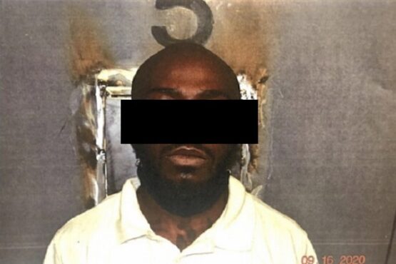 Melvin Martin Jr. memutilasi pacarnya, dan membawa potongan tubuh tersebut selama lima jam di dalam bus. (Crimeonline)