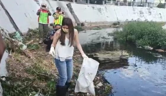 Pepe kali menjadi berita terpopuler wanita cantik