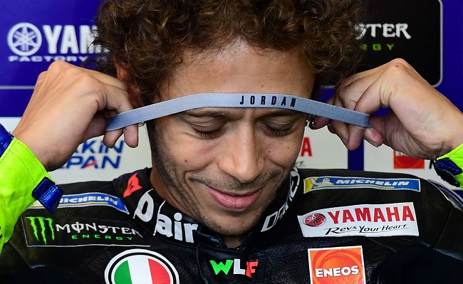 Italia, 19 September 2020, Valentino Rossi sebelum kualifikasi. (Reuters/Jennifer Lorenzini)