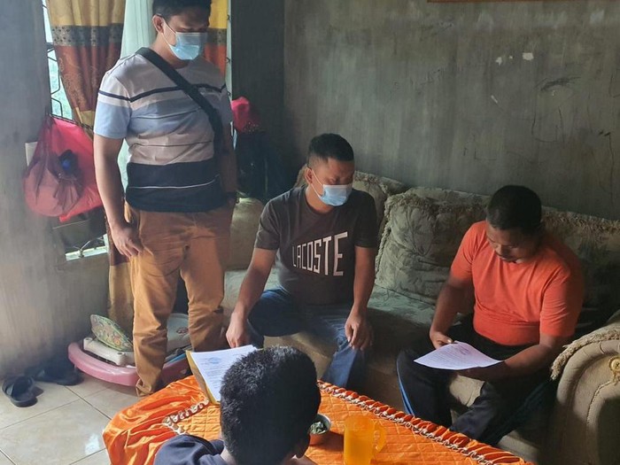 Polisi Tangkap Pengunggah Foto KH Ma'ruf Amin dengan Bintang Porno Jepang