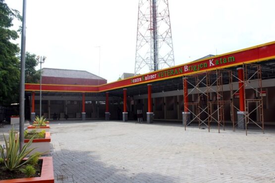 Kondisi Pusat Kuliner Veteran yang masih dalam proses finishing di Jl. R.A. Kartini Sragen, Senin (26/10/2020). (Solopos-Tri Rahayu)