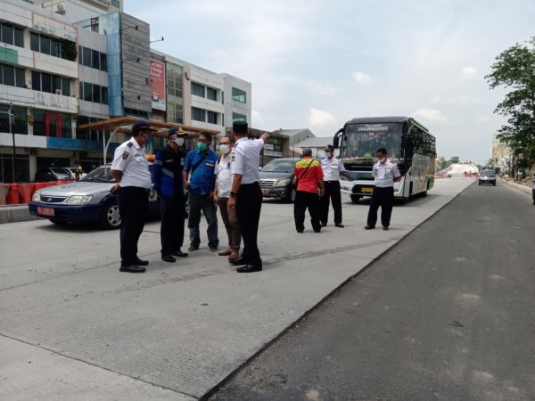 Buntut Kecelakaan Bus BST Vs Motor, Gibran Minta U-Turn Timur Flyover Purwosari Solo Dievaluasi