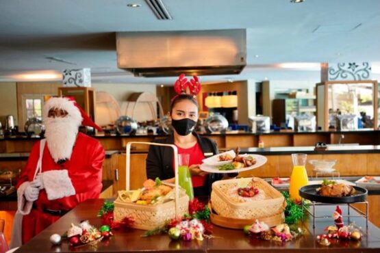 The Sunan Hotel Solo meluncurkan paket makan malam yang bertajuk “The Hope Of Christmas Dinner”. (istimewa)