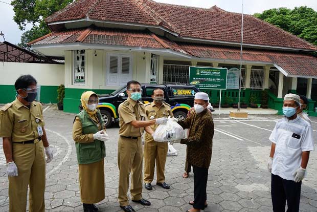 4.052 Paket Bansos untuk Pasien Covid-19 Salatiga Tersalurkan, Ini Isinya