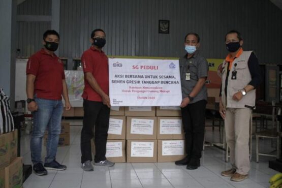Kiprah PT Semen Gresik dalam program Corporate Social Responsibility (CSR) mendapat apresiasi yang tinggi dari masyarakat melalui Indeks Kepuasan Masyarakat (IKM) yang mencapai skor 82,13 persen atau Memuaskan. IKM dilakukan dengan melakukan survei masyarakat di enam desa sekitar perusahaan, yaitu Kajar, Timbrangan, Pasucen, Tegaldowo, Kadiwono, dan Ngampel. (Khusus / PT Semen Gresik).