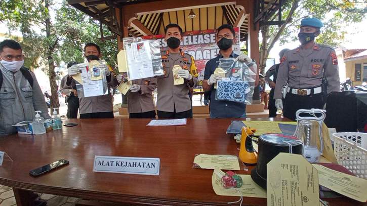 Bermodal Kartu Pegawai RSUD Palsu, Pengangguran di Sragen ini Tipu 5 Korban hingga Ratusan Juta Rupiah