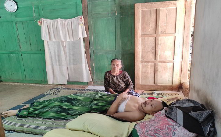 Kisah Sedih Penebang Kayu di Batuwarno Wonogiri: Patah Tulang, Kini Cuma Bisa Tiduran