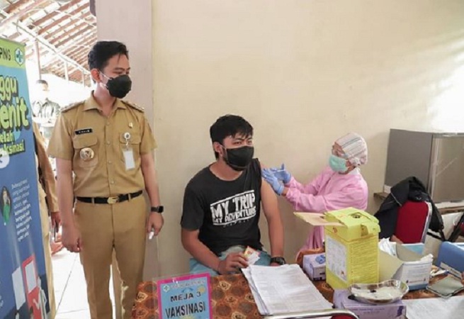 Gibran Sebut Guru Di 2 Sekolah Solo Tolak Vaksin Covid-19, Ini Penjelasan Disdik