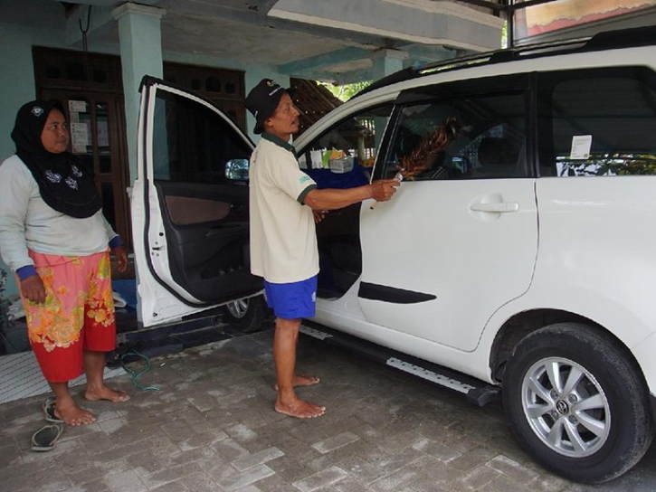Jadi Jutawan Berkat Cabai, Warga Desa Pucuk Mojokerto Borong Puluhan Sepeda Motor