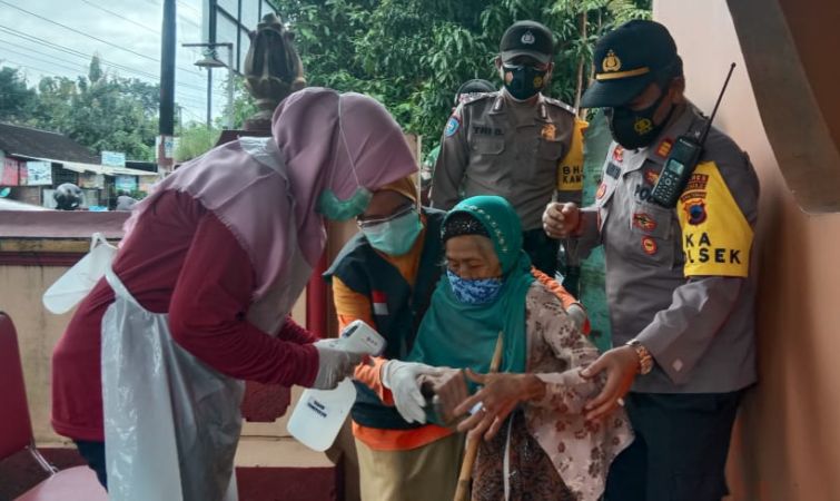 Dinkes Jateng: Vaksinasi Lansia di 10 Daerah Ini Lambat