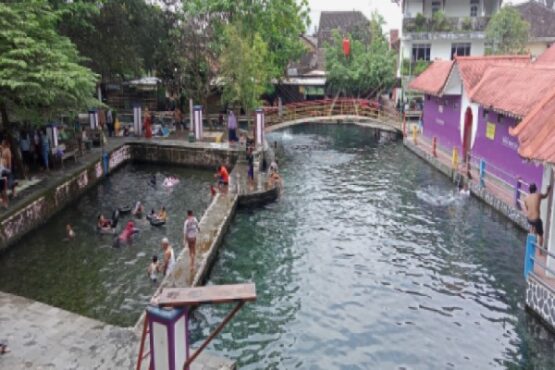 Seusai Bentrokan, Satu Ruas Jalan di Pasar Pedan Klaten