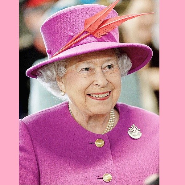 Ratu Elizabeth II (Wikipedia.org)