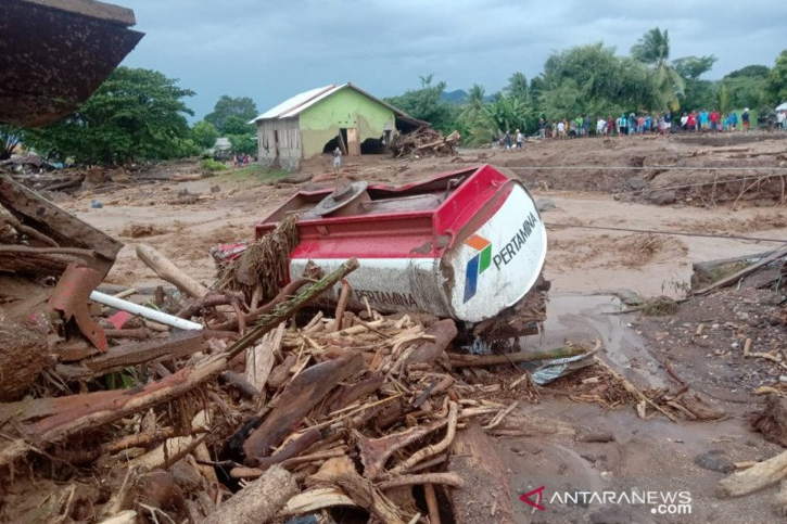 Bencana Alam di NTT Renggut Sedikitnya 128 Korban Jiwa, 72 Orang Hilang