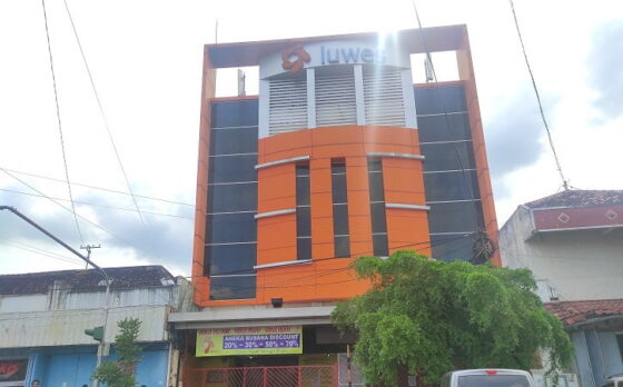 Luwes Wonogiri Ditutup