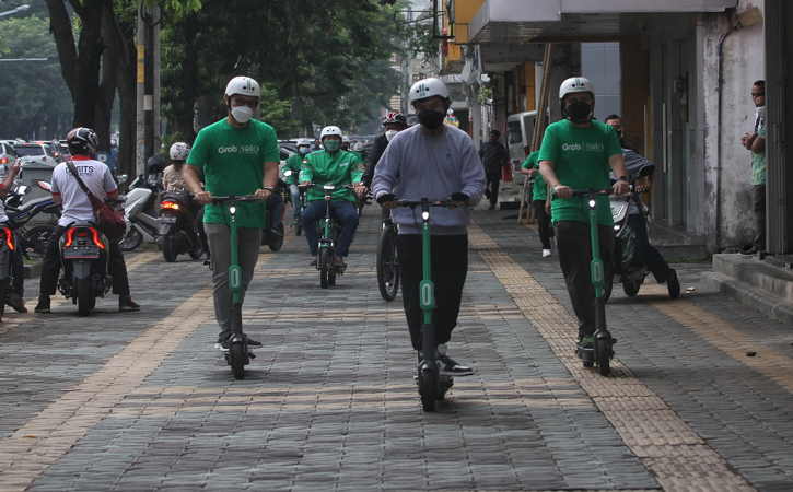 Pengin Mencoba Kendaraan Listrik Grab di City Walk Solo, Bisa Hlo