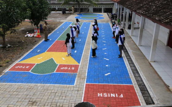 SMKN 1 Bancak menjalankan salah satu program SSRM yakni edukasi webinar Safety Riding Online bareng Astra Motor Semarang. (istimewa)