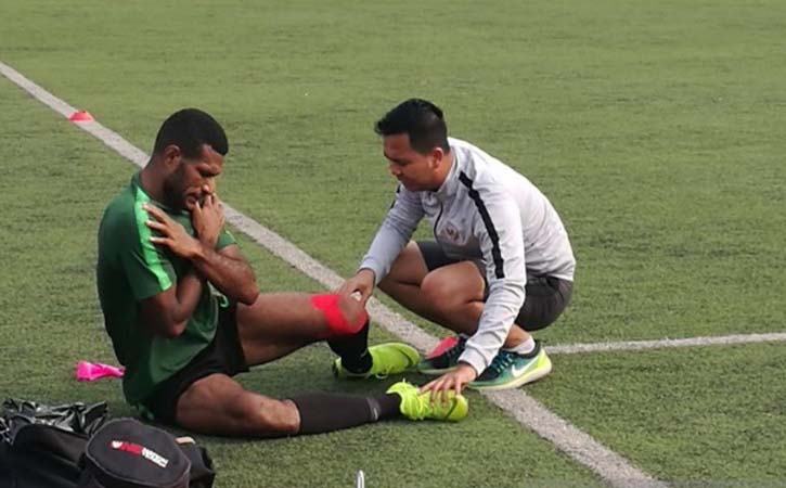 Persis Solo Diminta Jeli Cek Fisik Marinus Wanewar Sebelum Teken Kontrak