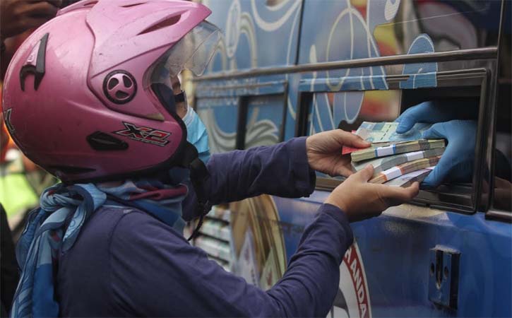 Catat! Penukaran Uang Baru Dilayani Selasa, Rabu, Kamis, di 194 Lokasi di Soloraya