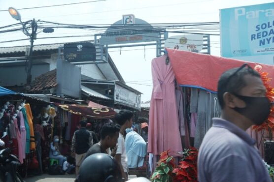 Pasar Grosir Sandang Tegal Gubug, Cirebon. (Andhika Wahyu)