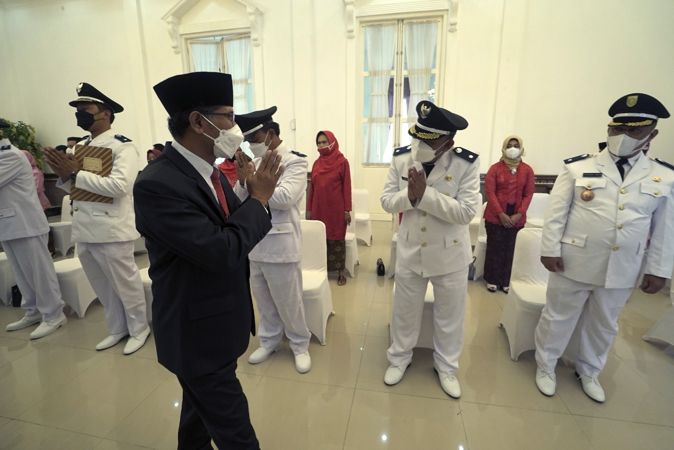 Lantik 9 Kepala Desa, Bupati Boyolali: Ingatkan Warganya Untuk Tidak Mudik!