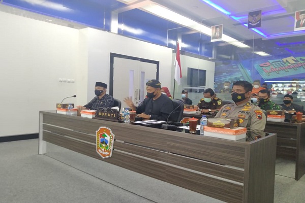 Bupati Karanganyar Minta Semua Kecamatan Siapkan Rumah Isolasi Terpusat