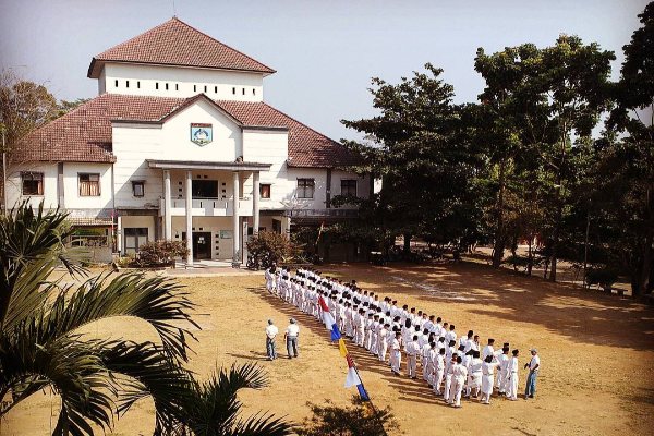 8 Program Keahlian Bikin SMKN 2 Salatiga Masuk Top 1.000