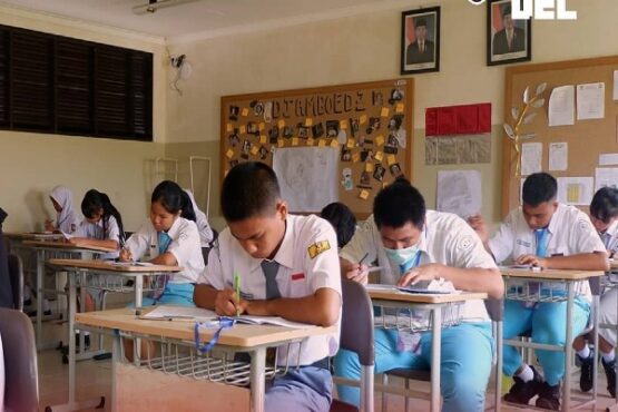 Suasana KBM di SMA Unggul Del (Instagram @samosir_indah)