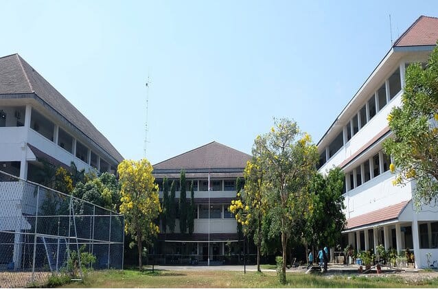 Wah Pendaftar Perempuan STT "Warga" Surakarta Gratis Biaya Pendidikan Rp10 Juta, Kuota Terbatas Hlo!