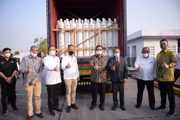 India kirim 300 konsentrator oksigen dan 100 metrik ton oksigen cair ke Indonesia. (Istimewa)
