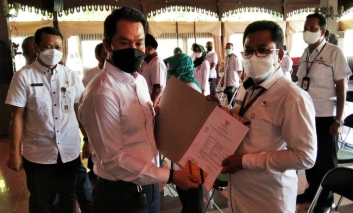 Optimalkan Penanganan Covid, 29 Pejabat Kudus Dimutasi - Vimarsana News