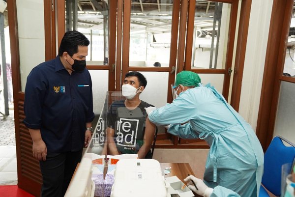 Menteri BUMN Erick Thohir melakukan inspeksi mendadak ke Stasiun Kota Bandung, Jawa
Barat, Sabtu (10/7/2021). (Istimewa)