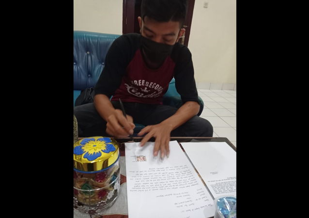 Sebut Ambulans Hanya Untuk Menakut-Nakuti, Pemilik Akun FB Ini Dibawa Ke Polsek Jebres Solo