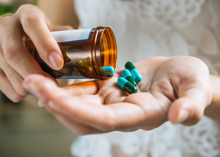 Kabar Baik! Obat Covid-19 Kemungkinan Bisa Ditemukan Setahun Lagi - Vimarsana News