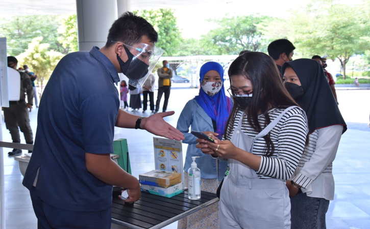 Mal-Mal di Sukoharjo Mulai Buka, Pemkab Berharap Ekonomi Kembali Berdenyut - Vimarsana News