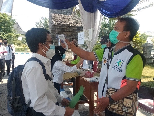 Cegah Penularan Covid-19, Parkir Peserta SKD CASN Madiun Dibagi
