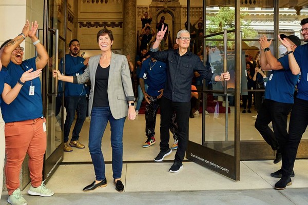 Email Bocor Menguak Info Bos Apple Ngamuk Soal Bocornya Rahasia Perusahaan