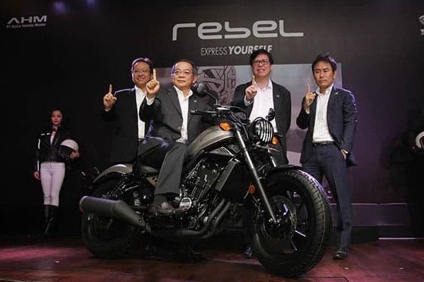 Ingat Bupati Karanganyar Viral dengan Mobdin Rubicon? Ini Koleksi Honda Rebelnya