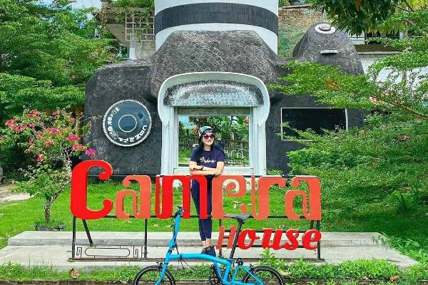Rumah Kamera Borobudur, Bisa Swafoto Bersama ‘Presiden Jokowi’ Hlo!