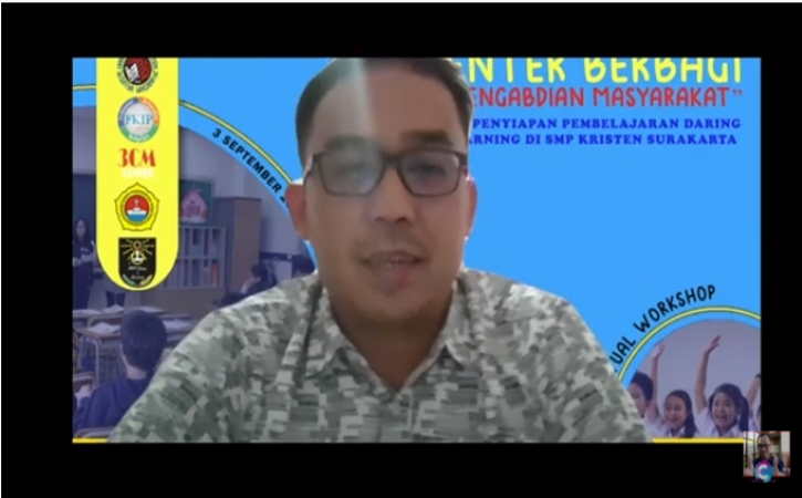 Kegiatan “3CM Berbagi” FKIP UKSW Salatiga ditandai dengan penyerahan aplikasi Amongkrissa kepada SMP Kristen 01 Solo belum lama ini. (Istimewa)