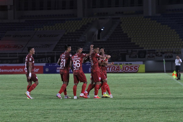 Prediksi Persis Solo vs PSCS: Saatnya ke Puncak Klasemen Sambernyawa!