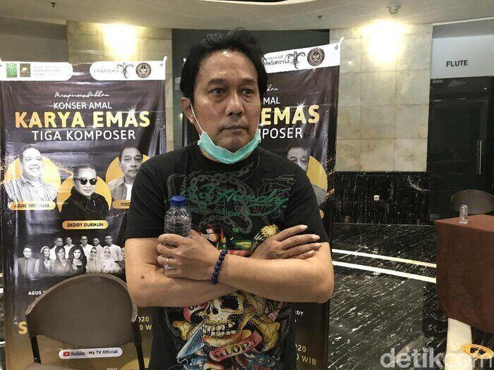 Dimakamkan di TPU Kemiri, Ini Profil Oddie Agam